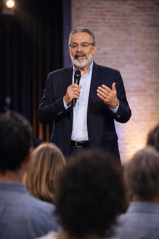 Jean-Pierre Nadir en intervention